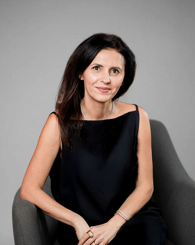 Sondaj eJobs: 4 din 10 respondenți folosesc inteligența artificială de mai multe ori pe zi pentru job sau în viața personală. 50% cred că AI-ul le va face viața mai ușoară în următorii 2-3 ani. Cei mai mulți cer sfaturi pentru a rezolva o problemă specifică, pentru a genera text, imagine sau sunet ori pentru a căuta produse și servicii