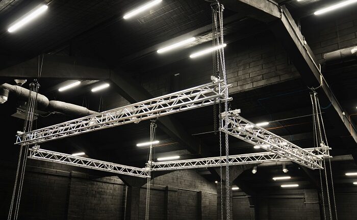 cstudio lansează RED, unul dintre cele mai mari spații foto-video din București, creat pentru producții de nivel internațional