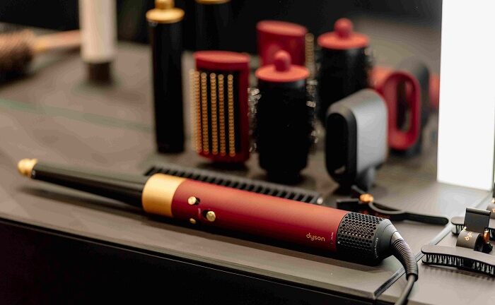 Love at first style: Dyson celebrează iubire prin tehnologie și inovație